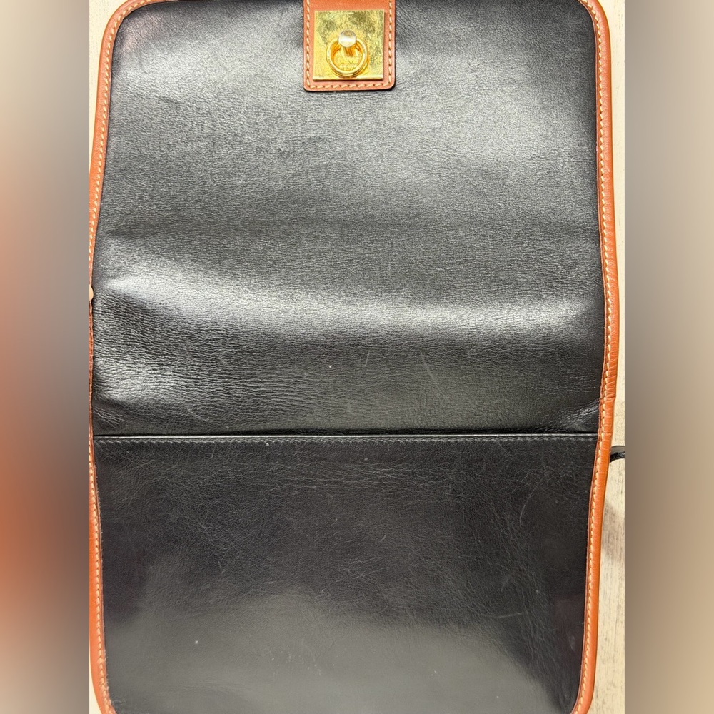 Vintage Celine Leather Crossbody Bag - Picture 5 of 8